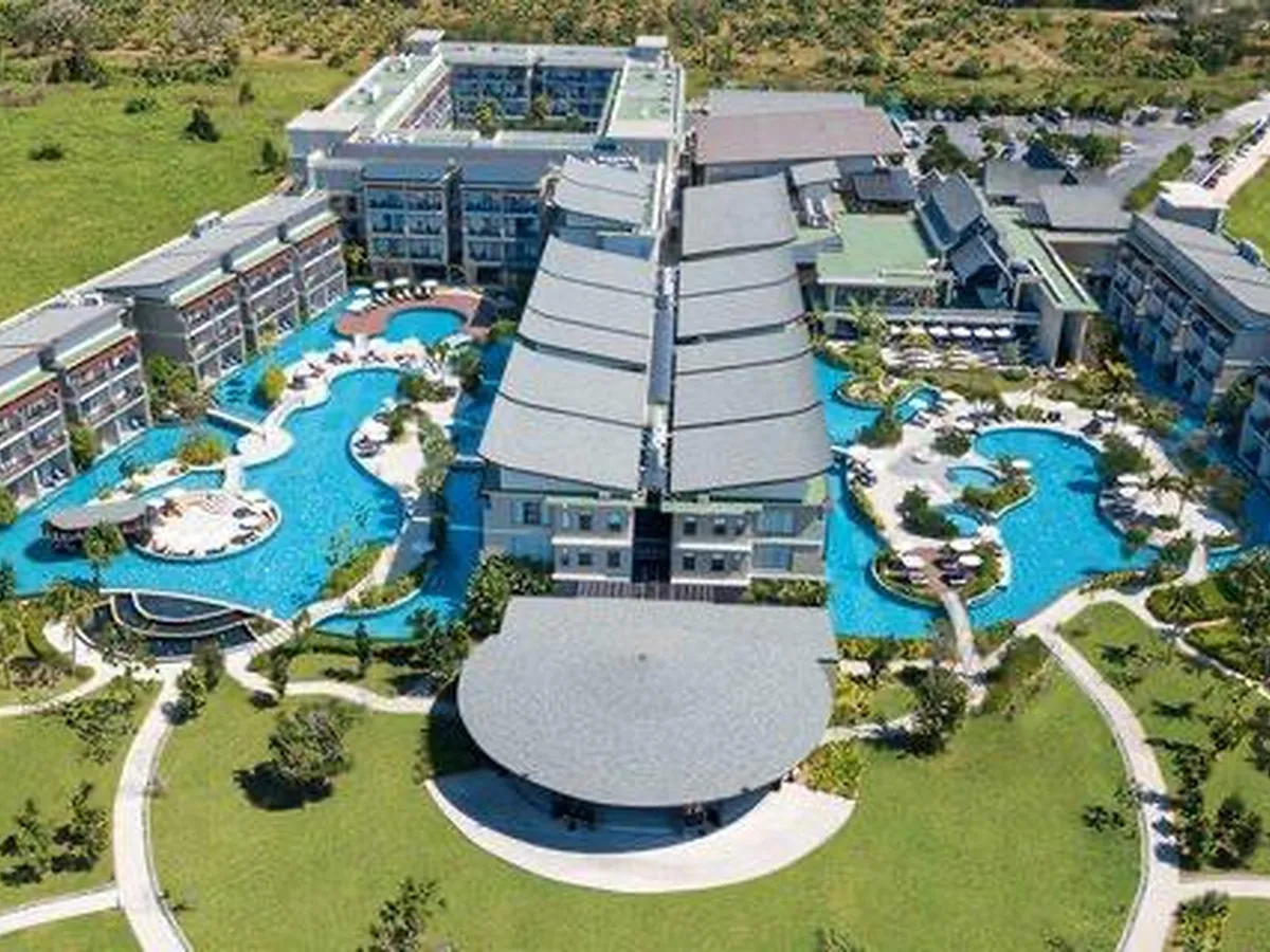 Le Méridien Khao Lak Resort & Spa wedding venue